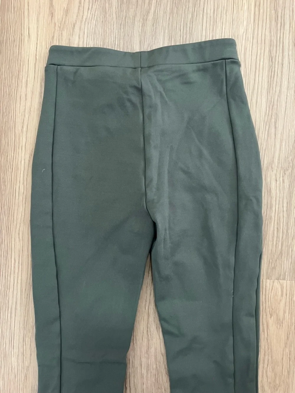 Alo Yoga Green High Waisted Flare Leggings ‼️self altered - Picture 10 of 12